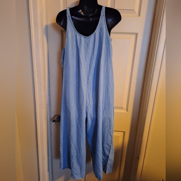 Lilt jumpsuit with pockets size XL - Picture 6 of 7
